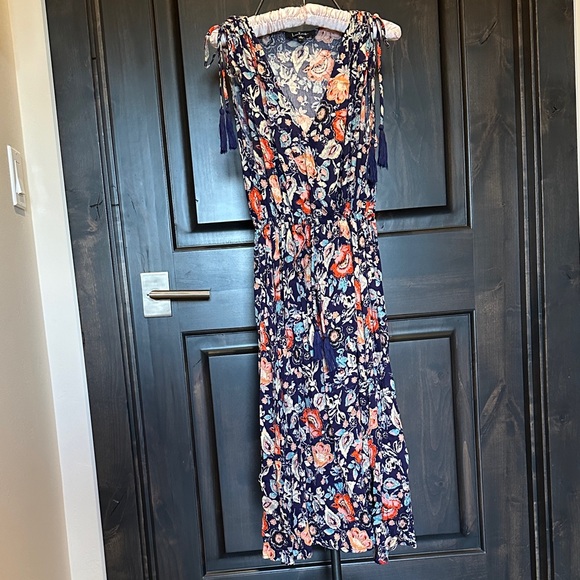 Lulus Dresses & Skirts - Lulu's Navy Maxi Dress with Orange & Cream Floral Print